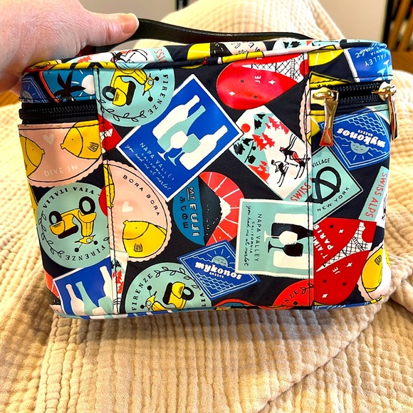 KATE SPADE Train Case/Toiletry Bag-Good preloved condition-TRAVEL CITY Theme - Picture 7 of 12